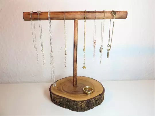 Kettenständer Schmuck