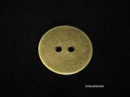 Messingknöpfe