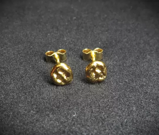 Nugget Ohrstecker 24 Karat