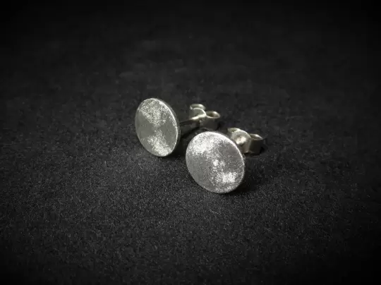 Ohrstecker glänzend