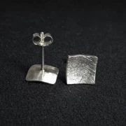 Ohrstecker quadratisch Silber